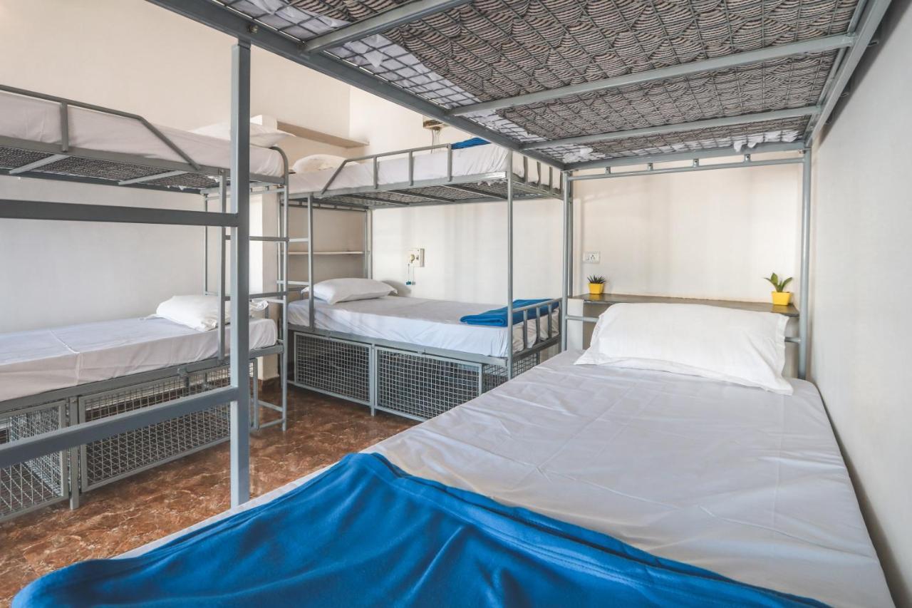 Piggy Hostel Vagator Luaran gambar