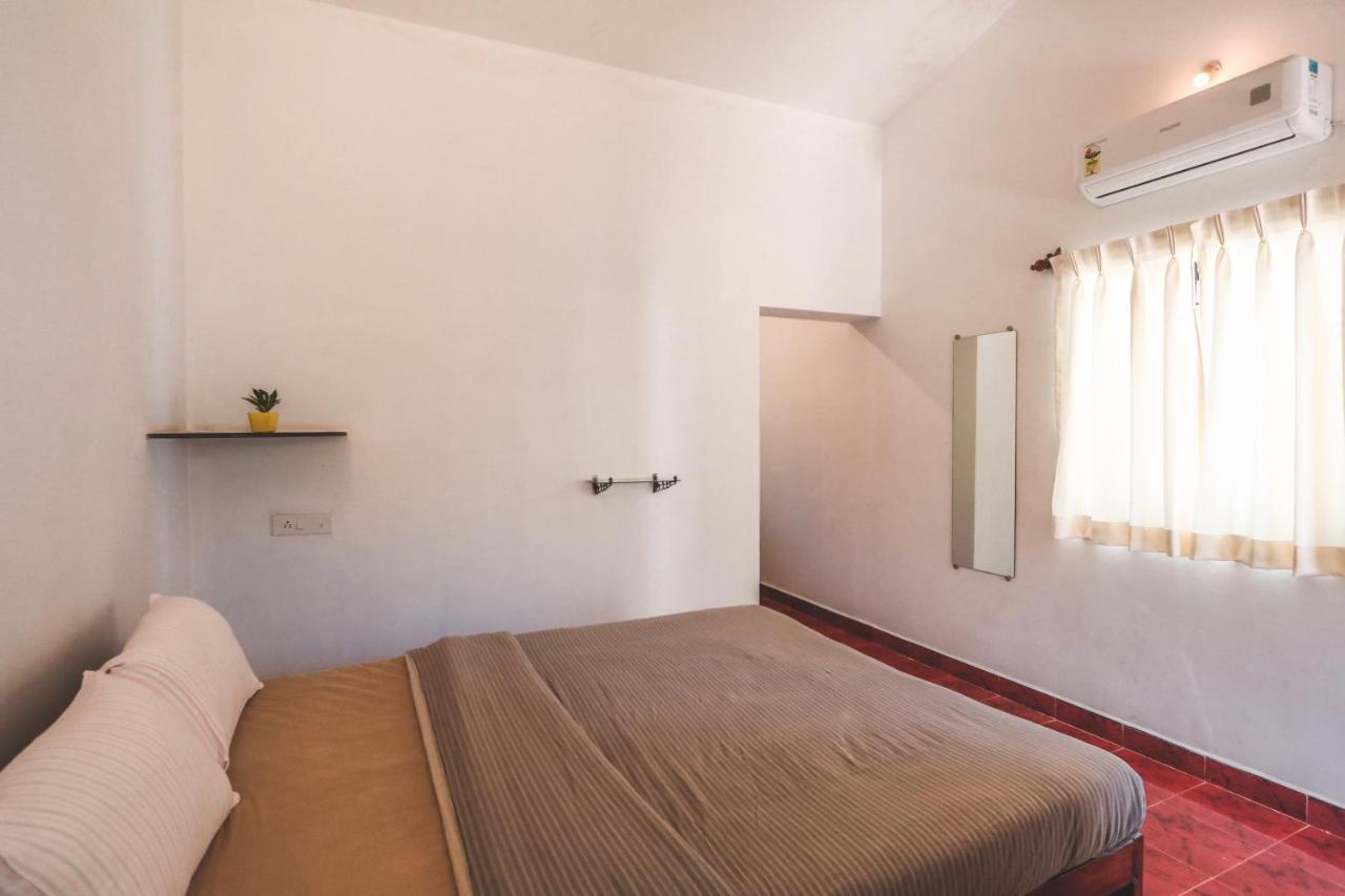 Piggy Hostel Vagator Luaran gambar