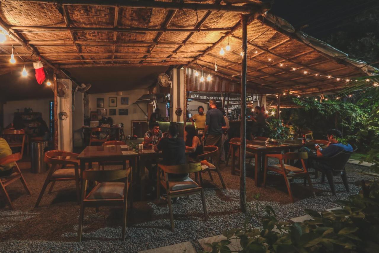 Piggy Hostel Vagator Luaran gambar