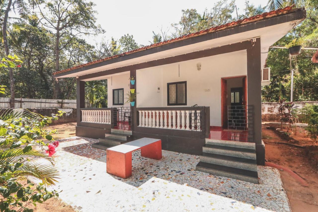 Piggy Hostel Vagator Luaran gambar